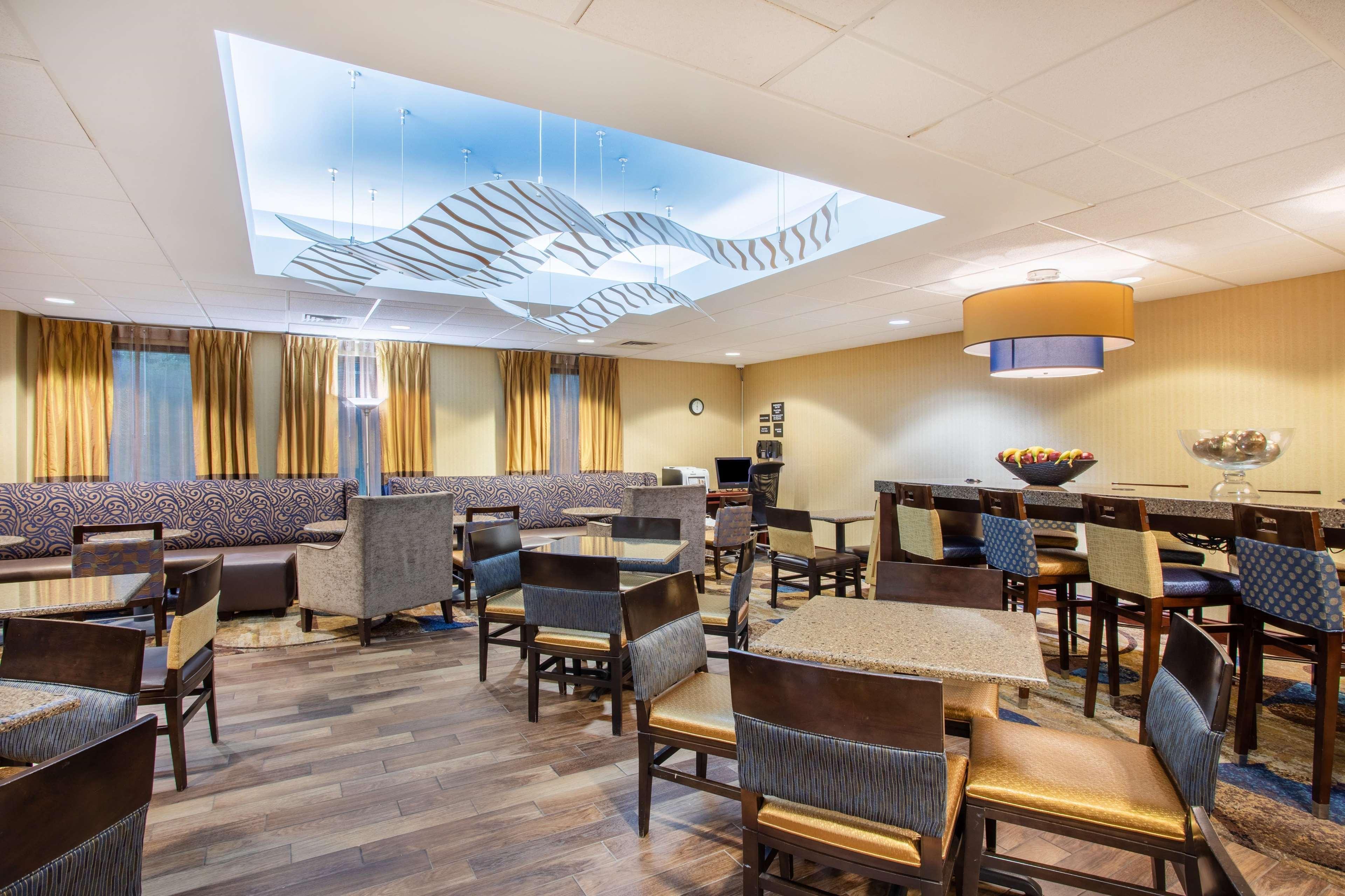 Hampton Inn Fishkill Exterior foto